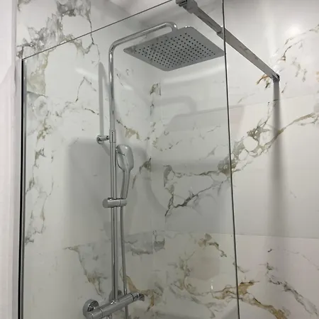 Cornelias Tc3 Atico *